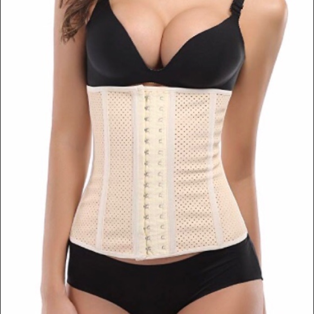 NWOT Waist trainer